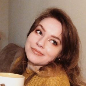 Meet your Posher, Corinne